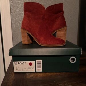 Women's Suede Ankle Boots